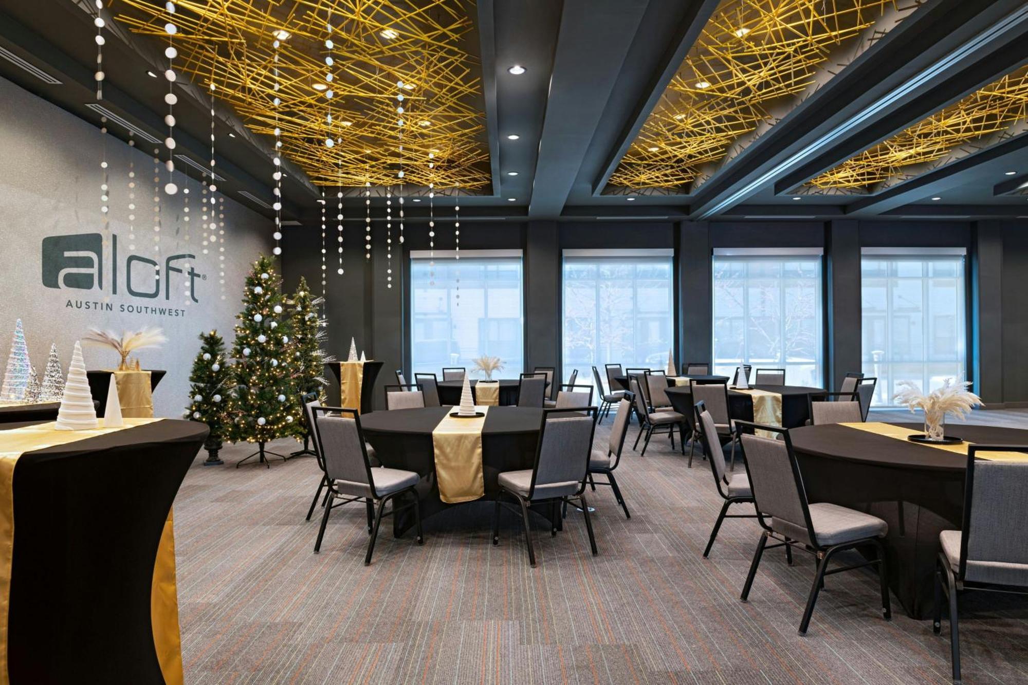 Aloft Southwest Hotel 3*